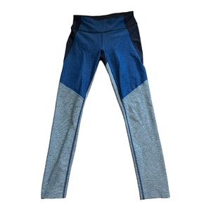 Outdoor Voices Color-Blocked 7/8 Leggings, Sz S